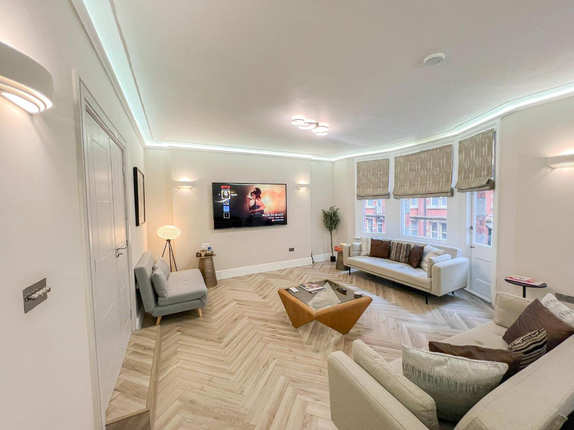 Lux 4 Bedroom In Baker St Near Regent's Park * Londra
